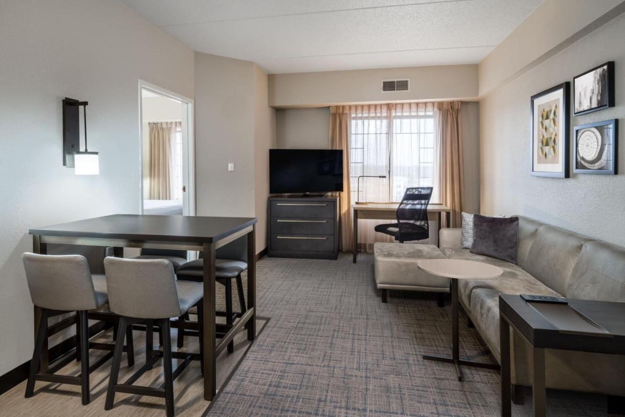 Residence Inn By Marriott Chicago Oak Brook Dış mekan fotoğraf