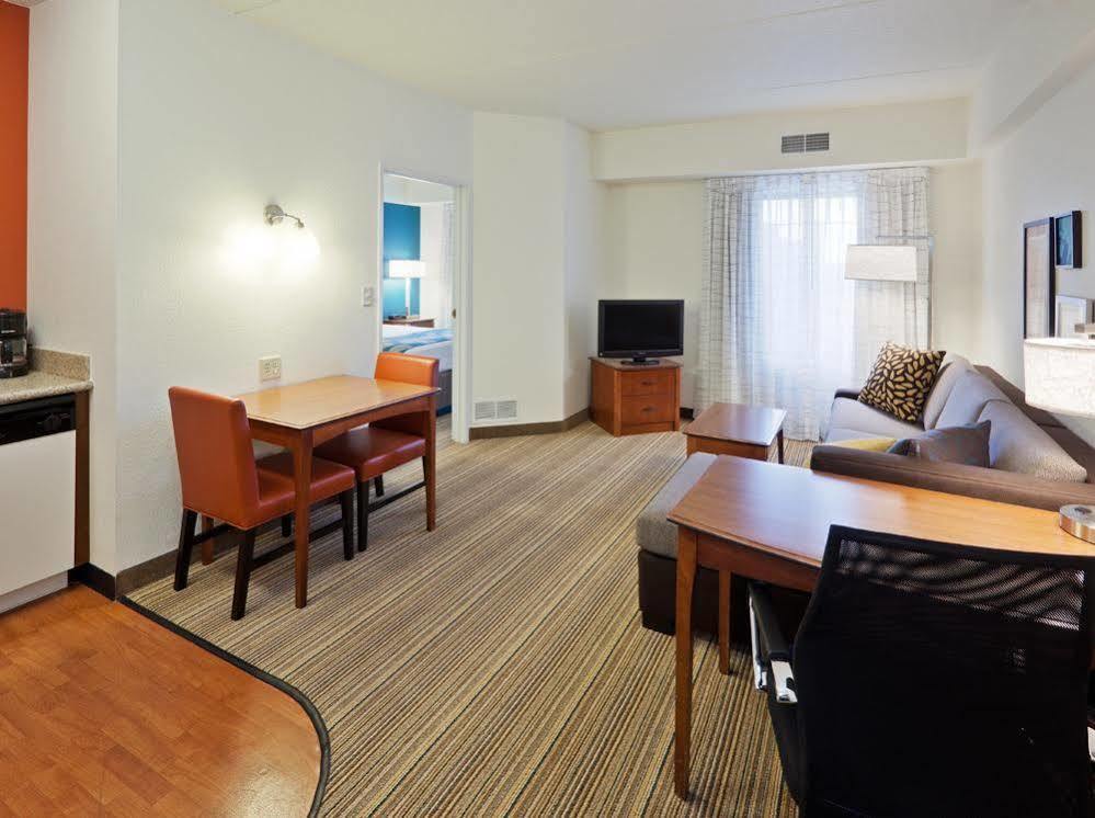 Residence Inn By Marriott Chicago Oak Brook Dış mekan fotoğraf
